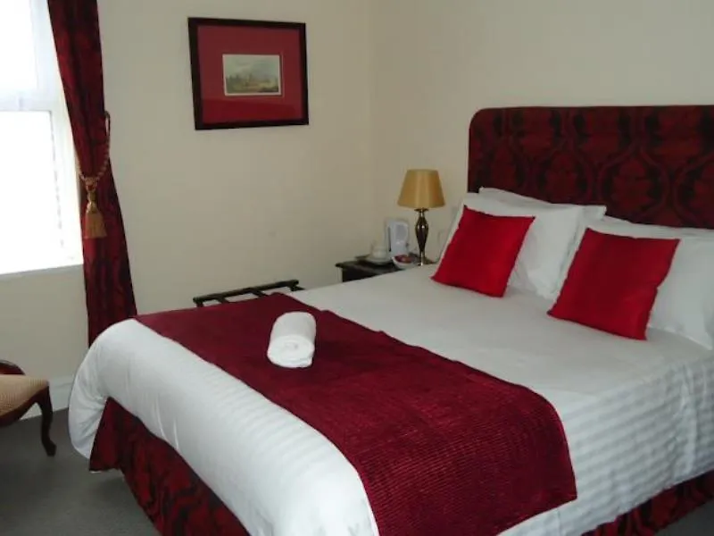 Cecil Court Hotel Μπόρνμουθ